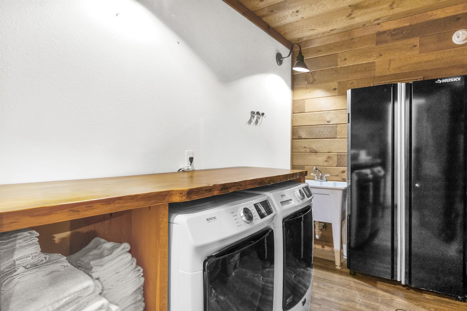 Laundry & utility with live-edge folding counter